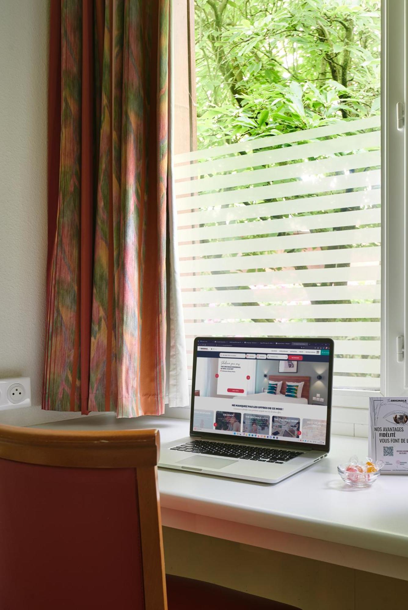 Hotel Agena Faches-Thumesnil Eksteriør billede